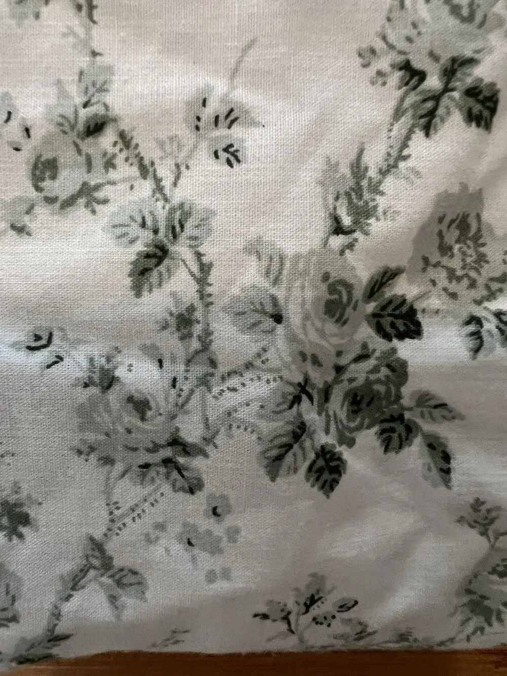 Laura Ashley Twin FLAT SHEET Bella Floral Light Green Roses 100% Cotton